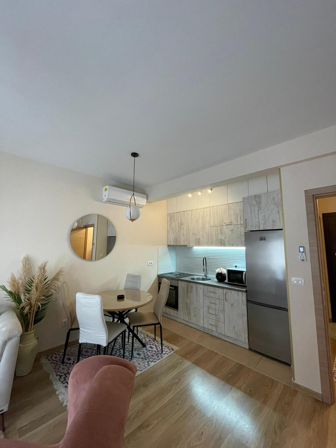 בודווה Apartman Montenegrina מראה חיצוני תמונה